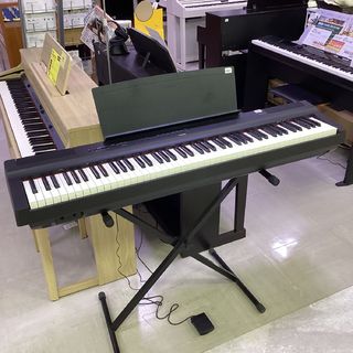 YAMAHA P-125