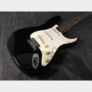 Squier by Fender STRATOCASTER AFF