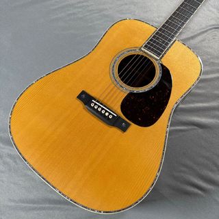 Martin D-42 Standard