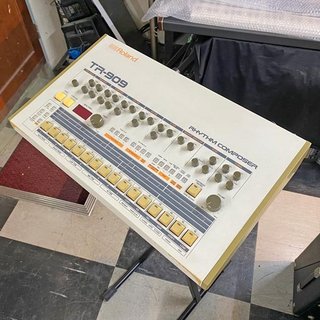 Roland TR-909