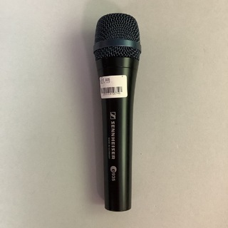 SENNHEISER E 935