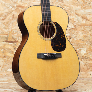 Martin OOO-18 Standard NEW FOR 2025