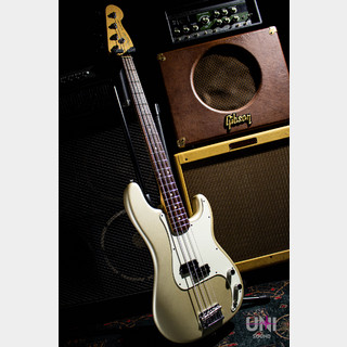 Fender American Standard Precision Bass / 2011