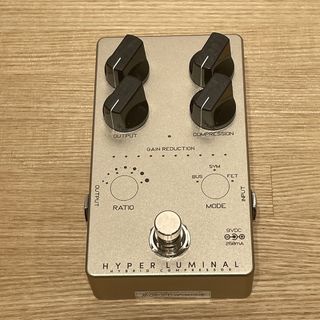 Darkglass Electronics Hyper Luminal コンパクトエフェクター/ベースコンプレッサー【現物画像】