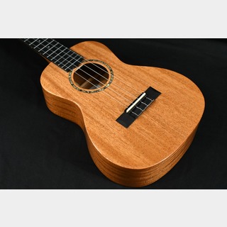 Uma Ukulele UK-20ST Tenor NA