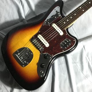 Fender Made in Japan Traditional 60s Jaguar Rosewood Fingerboard 3-Color Sunburst エレキギター ジャガー