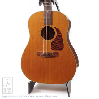 James Burkett Guitars Roundshoulder Model