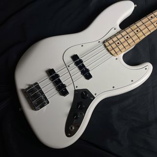 Fender Standard Jazz Ba