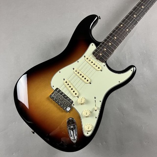 FenderAmerican Vintage II 1961 Stratocaster 3-Color Sunburst エレキギター ストラトキャスター 【3.53kg】
