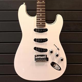 FenderAerodyne Special Stratocaster Rosewood Fingerboard / Bright White