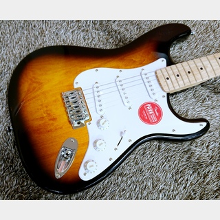Squier by FenderSonic Stratocaster 2-Color Sunburst / Maple【アウトレット特価】【2023年NEWモデル】