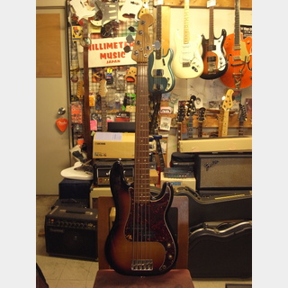 Fender AMERICAN STANDARD PRECISION BASS 5