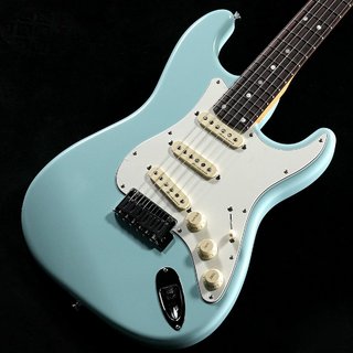 フェンダーがReiのシグネチャー・ギター“Rei Stratocaster R246”を発表