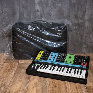 Moog【B級特価品】GRANDMOTHER + GRANDMOTHER SR CASE