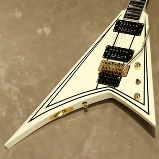 Jackson Pro Series Rhoads RR3, Ivory with Black Pinstripes