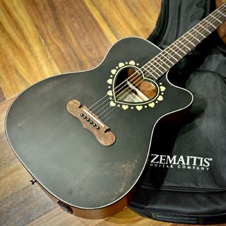 ZEMAITIS エレアコ CAF-80HCW-DBK ハート ゼマイティスのエレアコCAF-85Hに、パープルとホワイトの2色が新登場