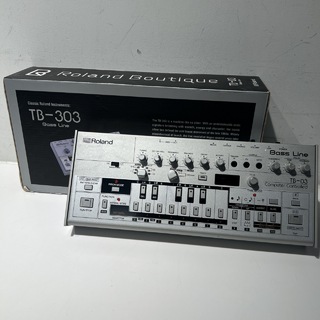 Roland TB-03