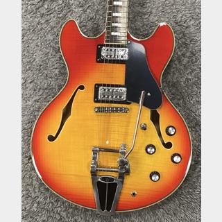 Sire Larry Carlton H7T CS (Cherry Sunburst) 【2024年最新モデル】