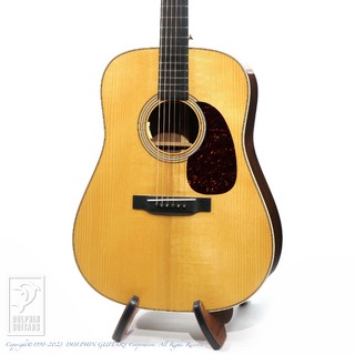 C.F.MARTIN CTM D-28  (Premium Adirondack VTS & Honduras Rosewood)