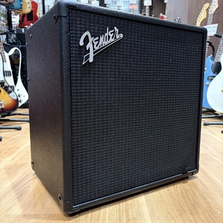 ベース用アンプ／アンプシミュレーター、Fender、RUMBLE STUDIO 40の