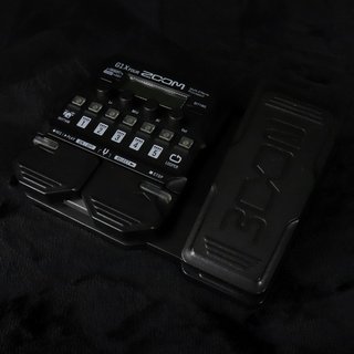 ZOOM G1X Four Guitar Multi-Effects Processor 【梅田店】