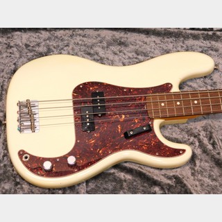 FenderUSA American 62 Vintage Precision Bass "Olympic White"