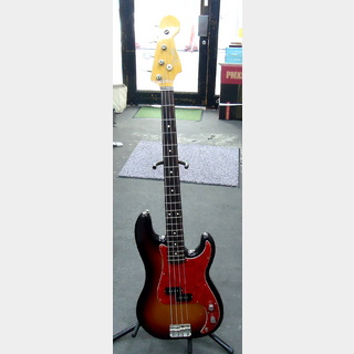 Fender JapanPB62-53 Precision Bass 3TS Crafted in Japan