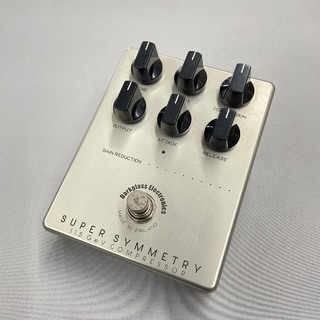 Darkglass Electronics Super Symmetryの検索結果【楽器検索デジマート】