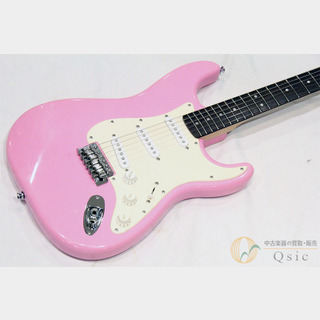 美品 Squier スクワイヤー ストラトキャスター Bullet ピンク 桃色 美品 Squier スクワイヤー ストラトキャスター Bullet ピンク 桃色