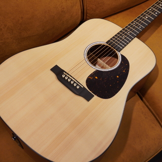 Martin D-10E-02