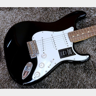 FenderPlayer Stratocaster, Pau Ferro Fingerboard, Black