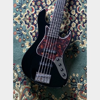 プレシジョンベースタイプ エレキベース！マッチングヘッド仕様！ エレクトリック・ベース ＞ JBタイプ、黒 マッチングヘッドの