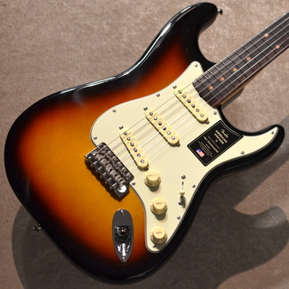 Fender American Vintage II 1961 Stratocaster ～3-Color Sunburst～ #V2443223 【3.50kg】