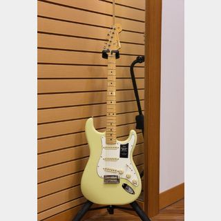 FenderPlayer II Stratocaster Maple Fingerboard / Hialeah Yellow
