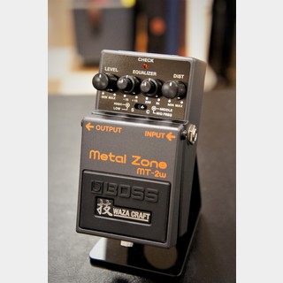 BOSS MT-2w