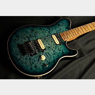MUSIC MAN Axis Yucatan Blue Quilt Figured Roasted Maple Neck【希少モデル・3.19kg】