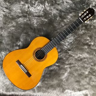YAMAHACG182C クラシックギター 650mm ソフトケース付き 表板:米杉単板／横裏板:ローズウッド