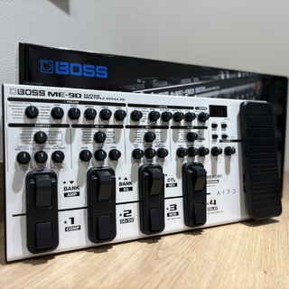 BOSS ME-90-WH【2024 年限定生産カラー】《迅速発送！》