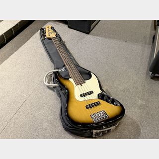 ベース、Moon、5弦の検索結果【楽器検索デジマート】