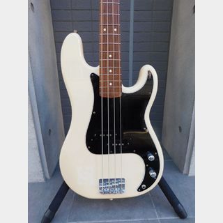 Fender Japan PB62-53