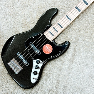 Squier by Fender Affinity Series Active Jazz Bass V Maple Fingerboard Black Pickguard / Black Metallic【5弦ベース】