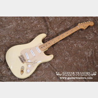 Fender Custom Shop 2002 57 Stratocaster NOS "Blond Finish with Gold Hardware"