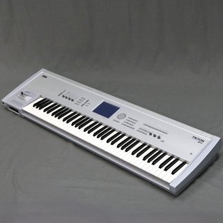 KORG TRITON Pro 【御茶ノ水本店】