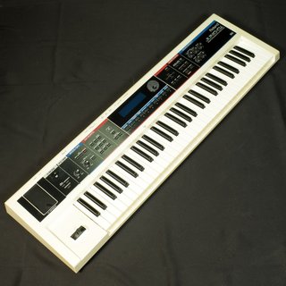 RolandJUNO-Di White Mobile Synthesizer【福岡パルコ店】
