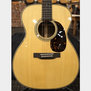 Martin 000-28 Standard S/N2898793【トップの杢目〇 太目の音〇】