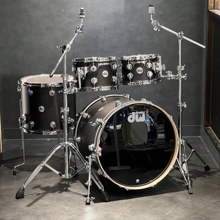 dw Collector's Pure Maple 4pc Drum Kit [BD22，FT16，TT12&10 / Ebony Satin Oil]