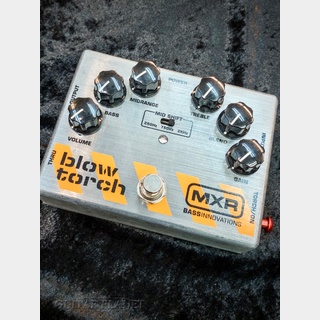 MXR M181 Blow Torch -Bass Distortion- 【USED】