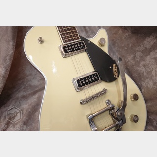 Gretsch G6128T Players Edition Jet DS with Bigsby Lotus Ivory