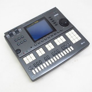 YAMAHA QY700 "ミュージックシーケンサー" 【横浜店】