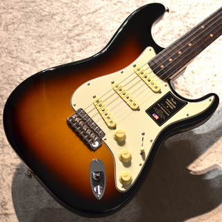 Fender American Vintage II 1961 Stratocaster Rosewood Fingerboard ～3-Color Sunburst～ #V2441337 【3.64kg】